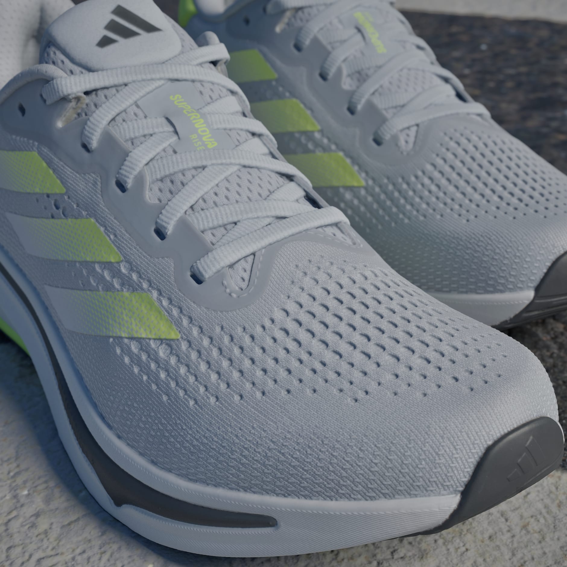 Supernova Rise Running Shoes